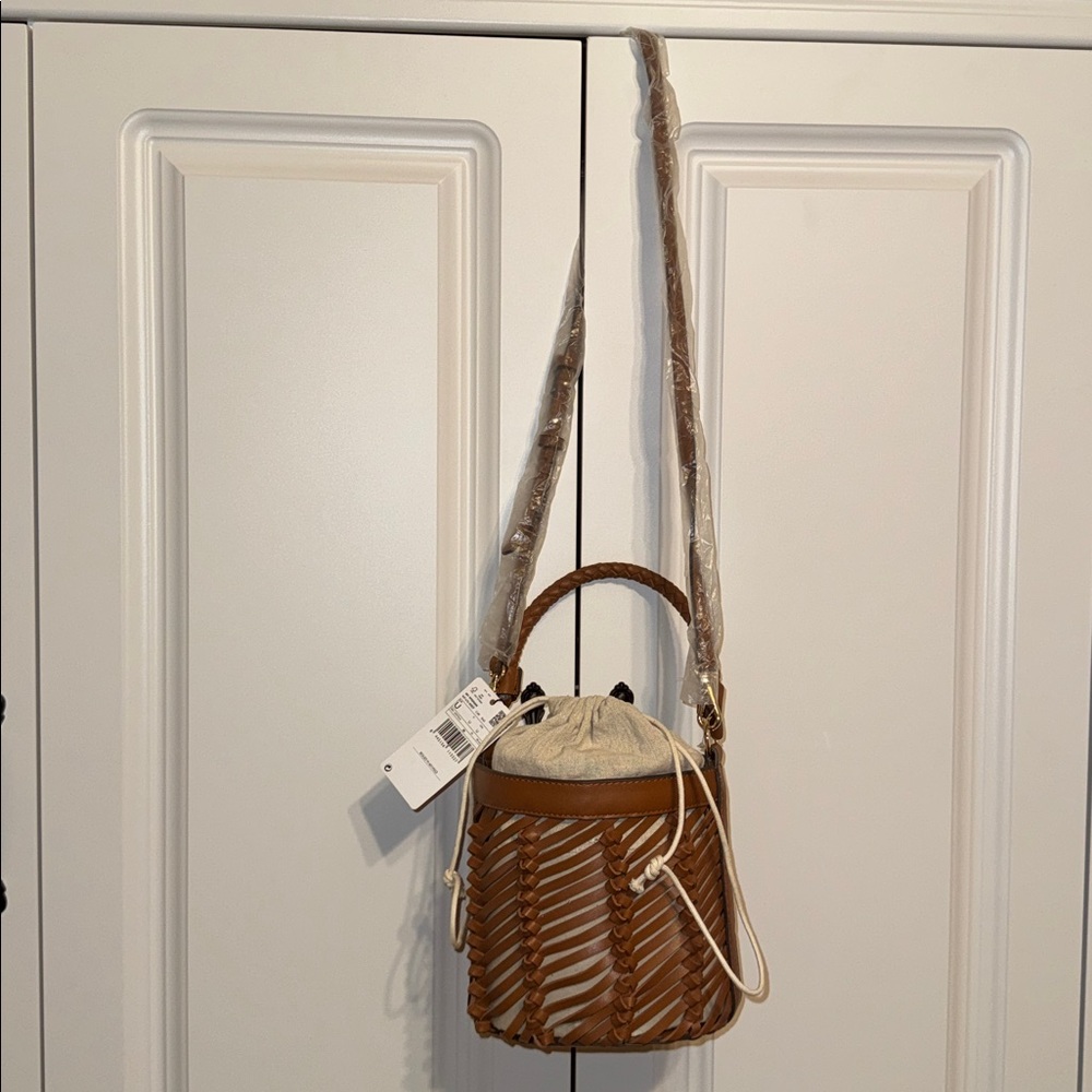 Mango Woven Lattice Bucket Bag Shoulder Crossbody - Picture 4 of 5